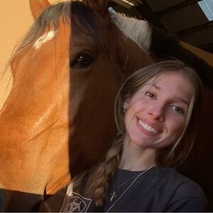 Meet your Posher, Ashley